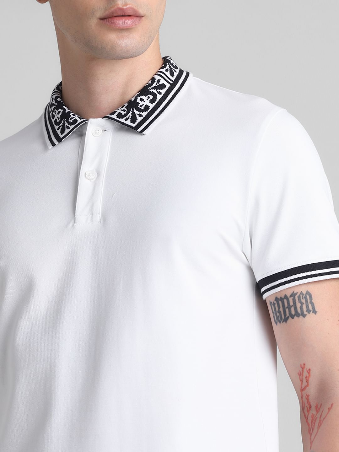 White Printed Collar Polo T-shirt