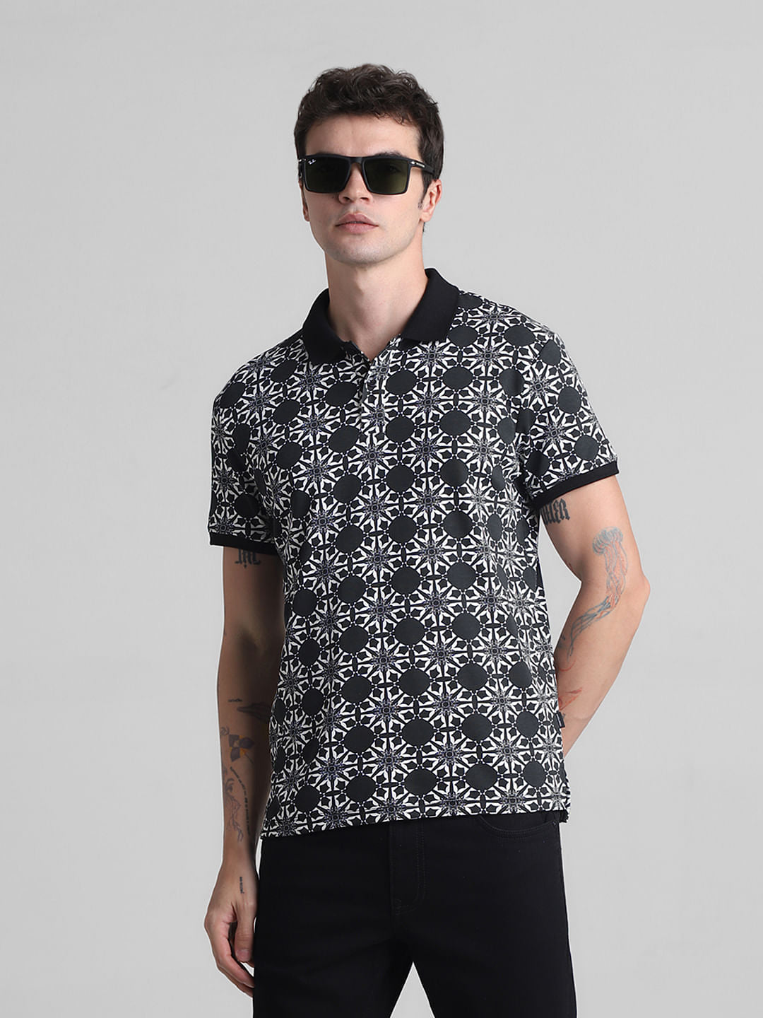 Black Abstract Print Polo T-shirt