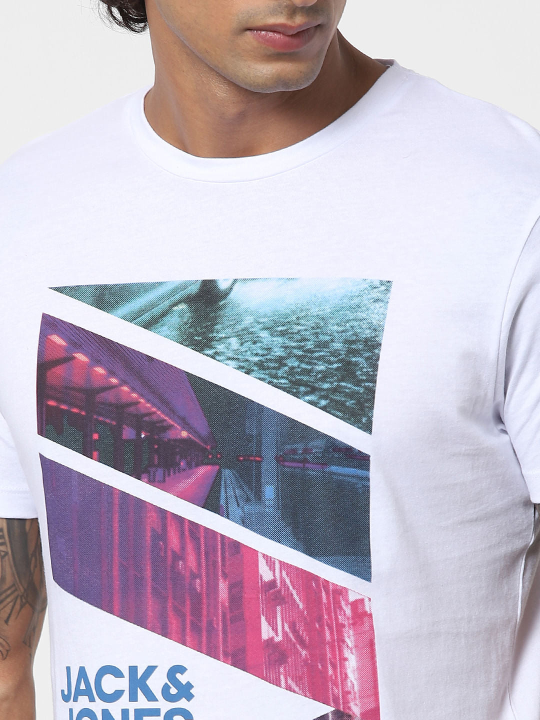 White Graphic Print Crew Neck T-shirt