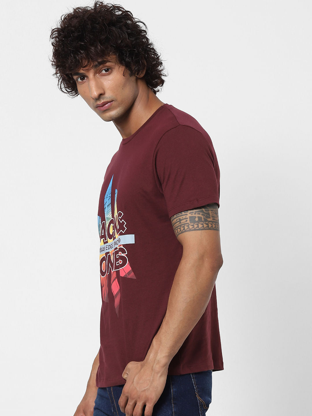 Maroon Graphic Logo Print Crew Neck T-shirt