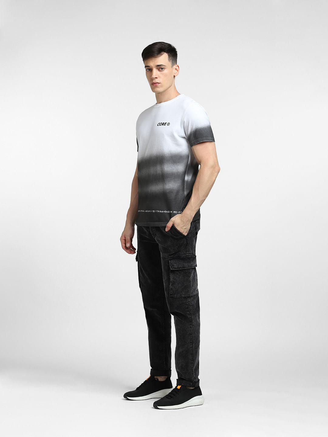 White Colourblocked Crew Neck T-shirt