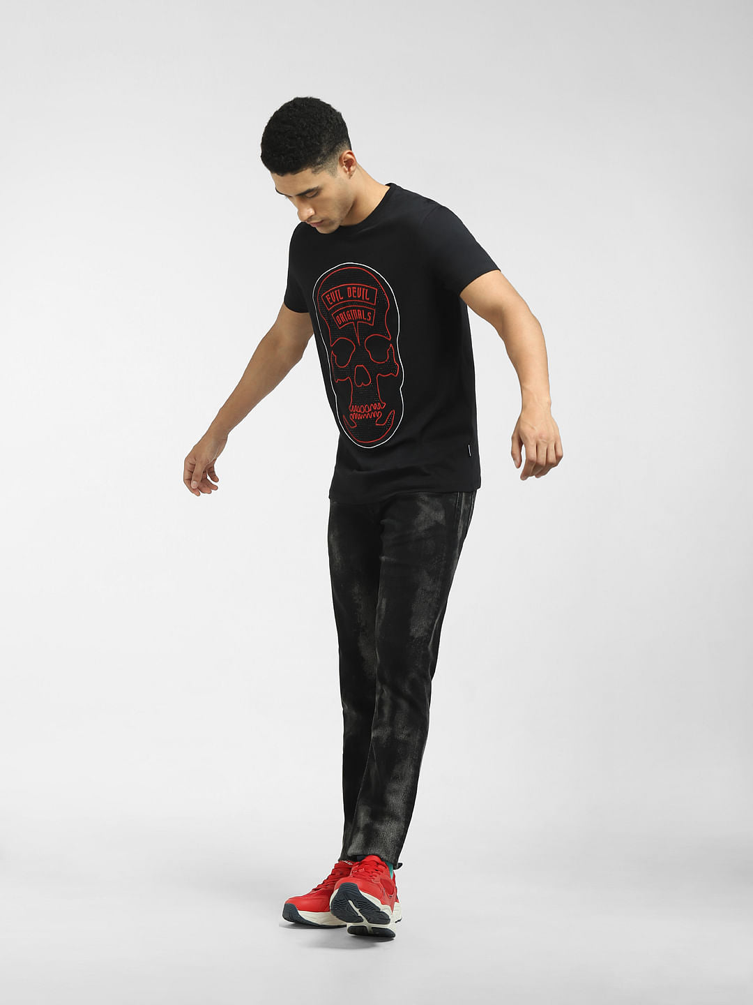Black Embellished Crew Neck T-shirt
