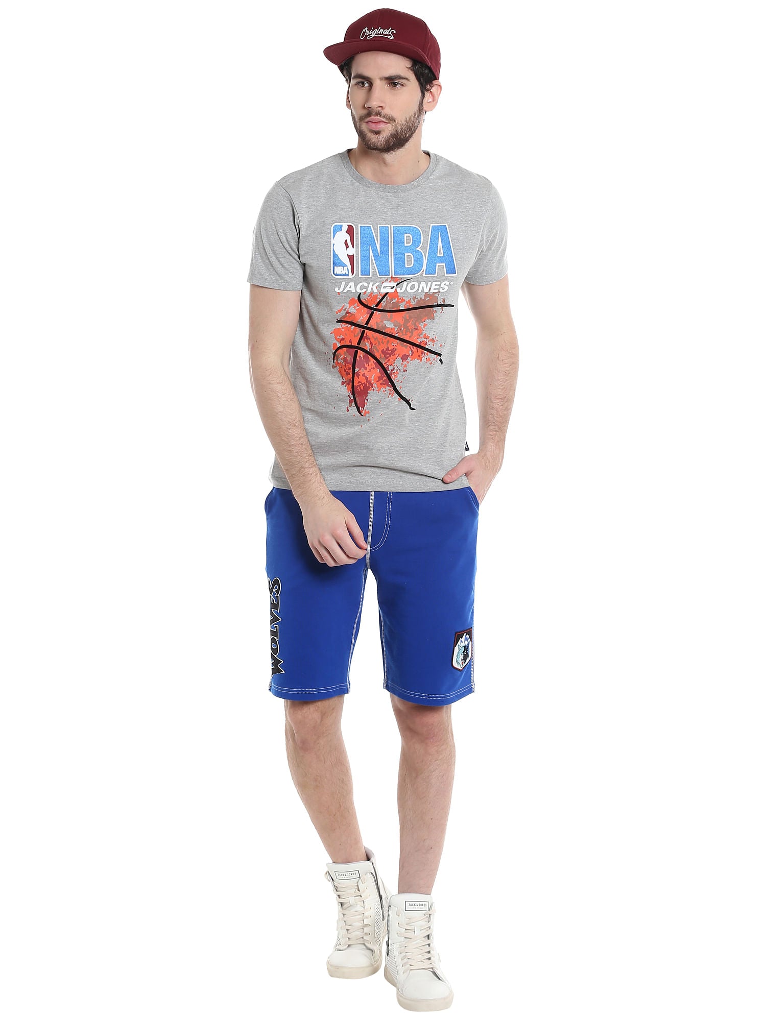 Nba Logo Grey Crew Neck T-Shirt