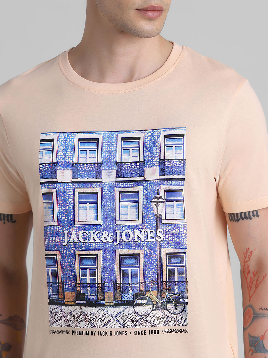 Peach Window Print T-shirt