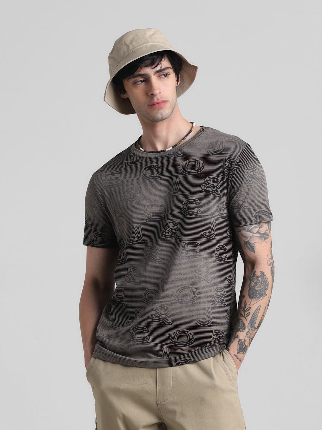 Black Logo Engrave Oversized T-shirt