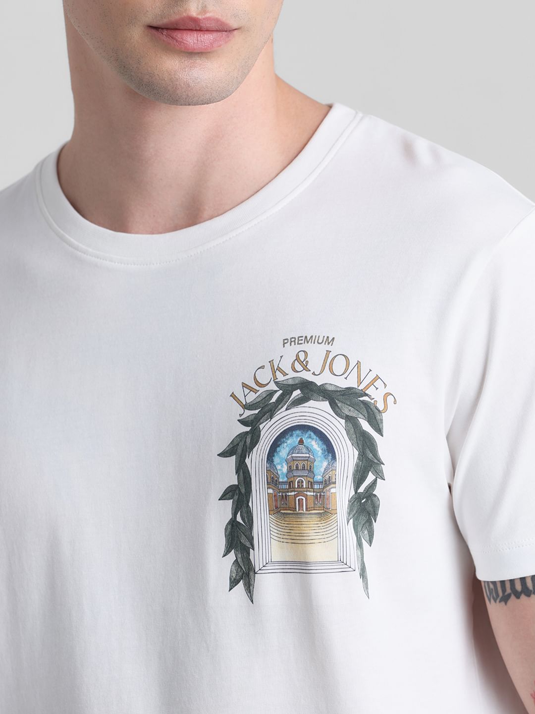 White Castle Print Crew Neck T-shirt