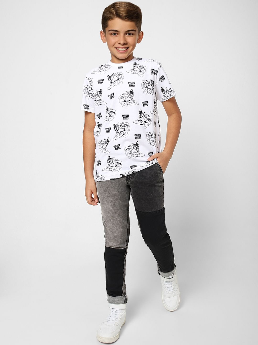 Boys White Printed Crew Neck T-shirt