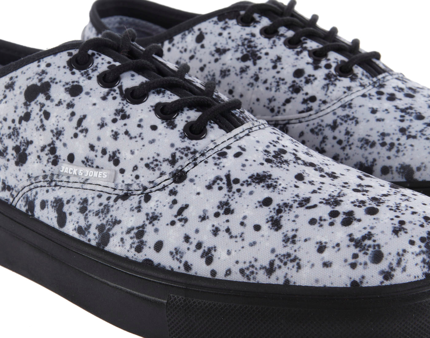 Black Dotted Sneakers