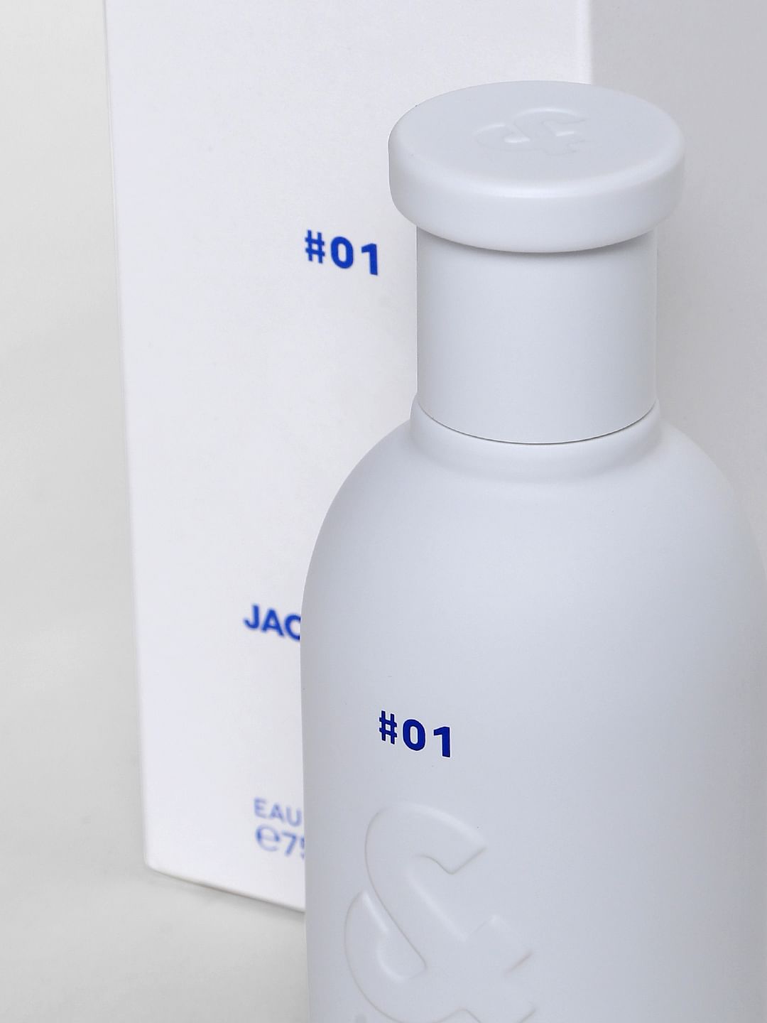 01 White Eau De Toilette Fragrance