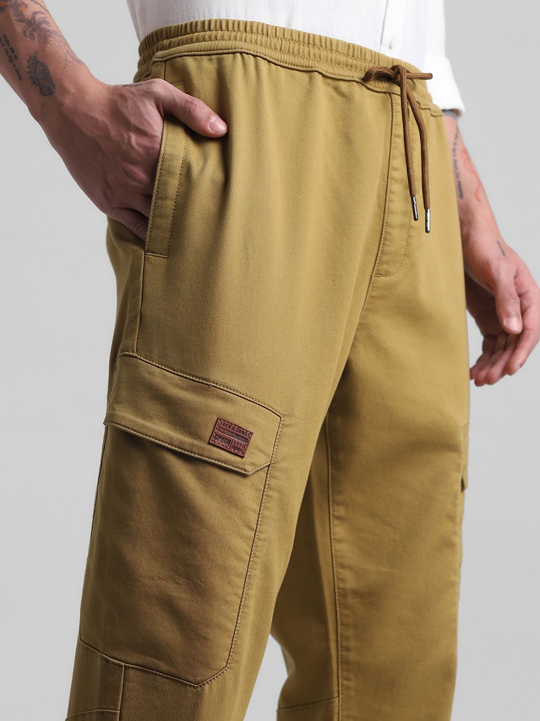 Khaki Mid Rise Cargo Pants