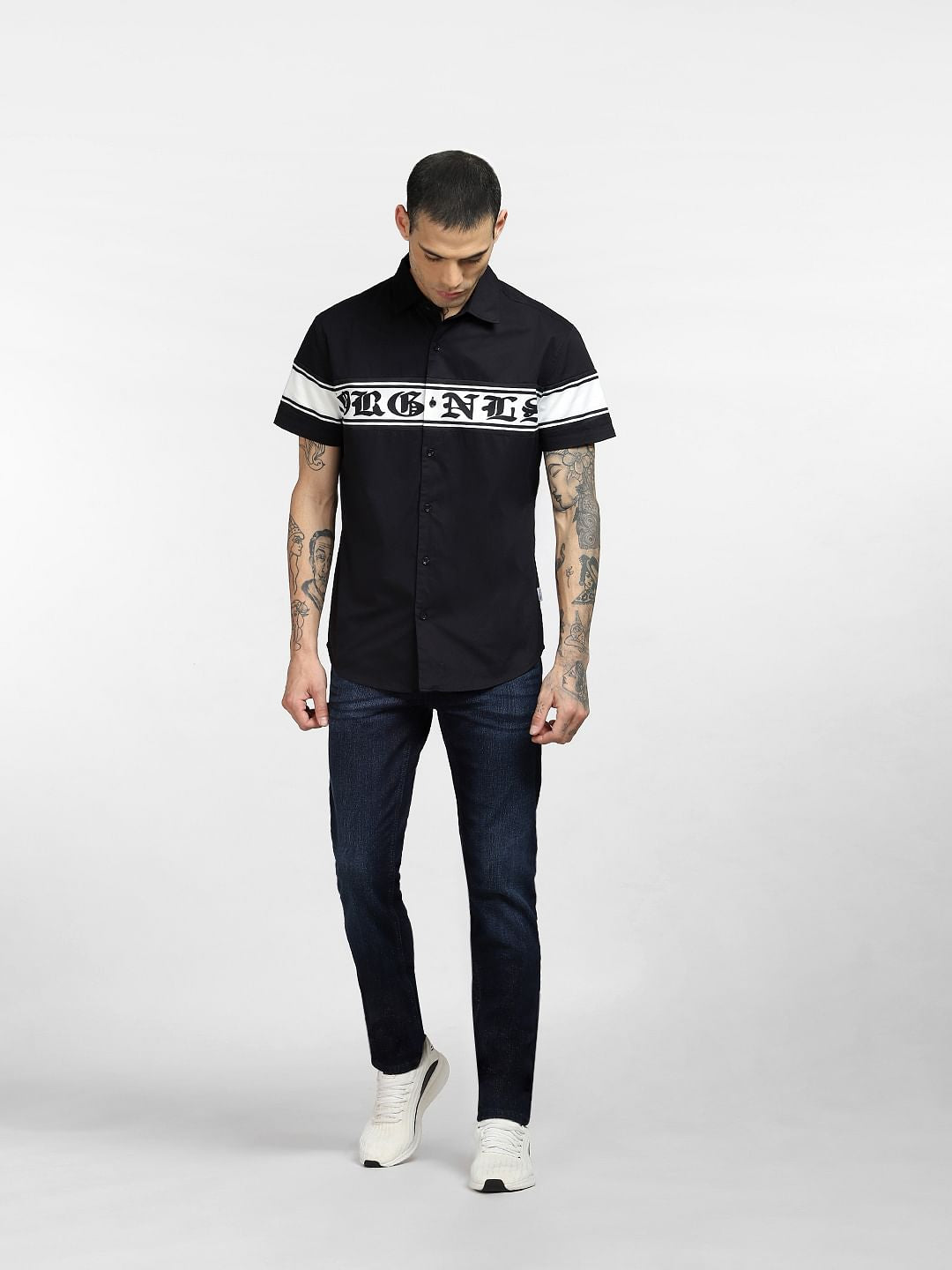 Black Graphic Print Short Sleeves Shirt
