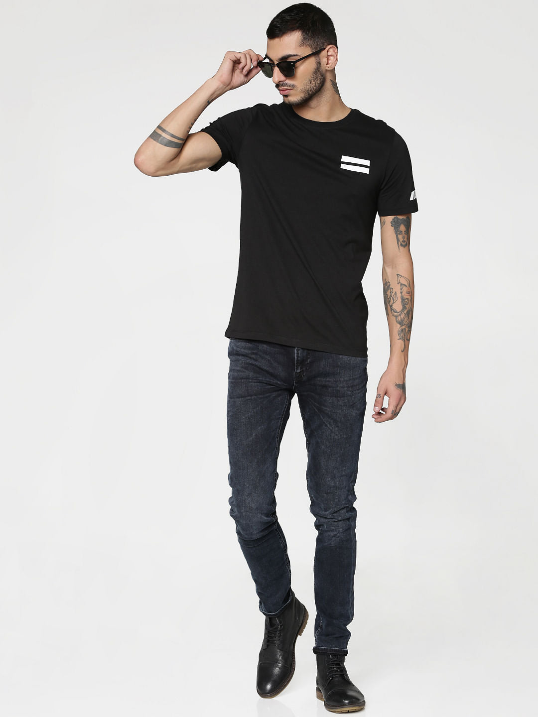 Black Graphic Print Slim Fit Crew Neck T-Shirt
