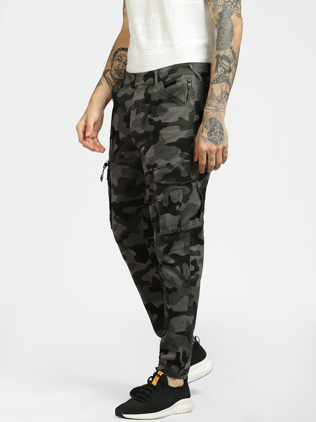 Green Mid Rise Camo Print Pants