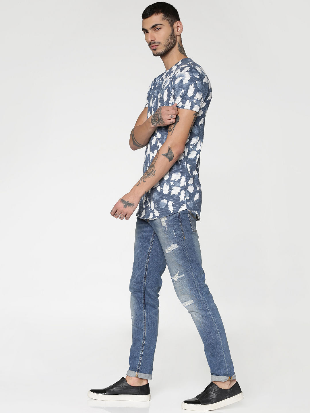 White And Blue All Over Tropical Print Slim Fit Crew Neck T-Shirt
