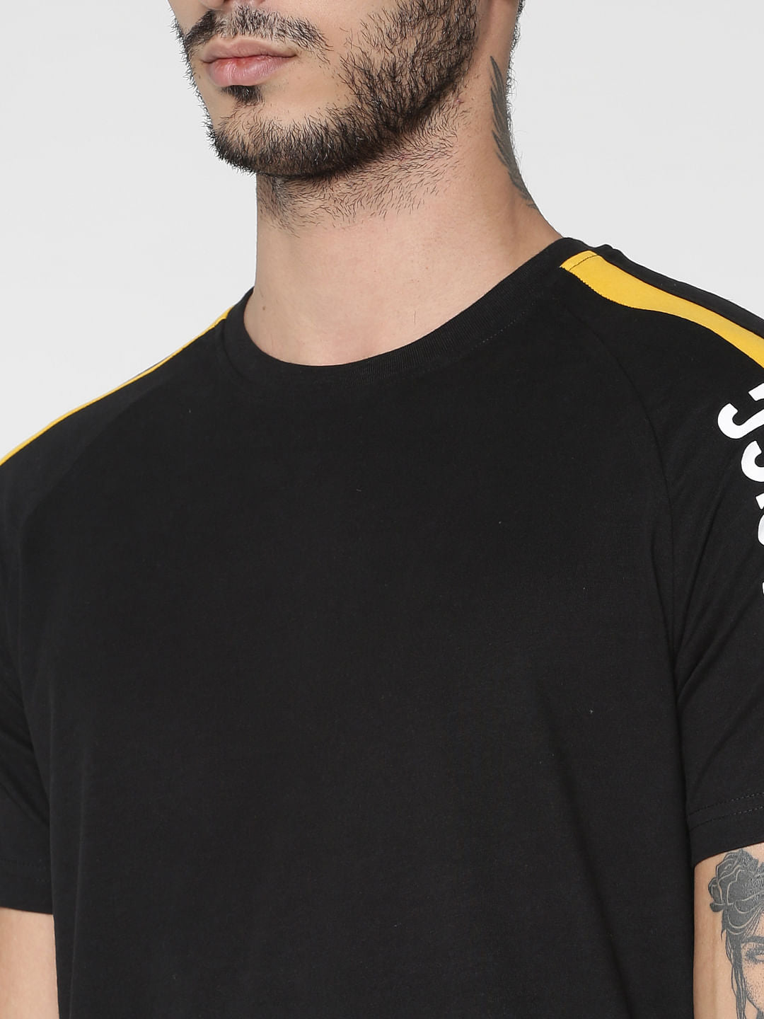 Black Colour Blocked Sleeve Crew Neck T-Shirt