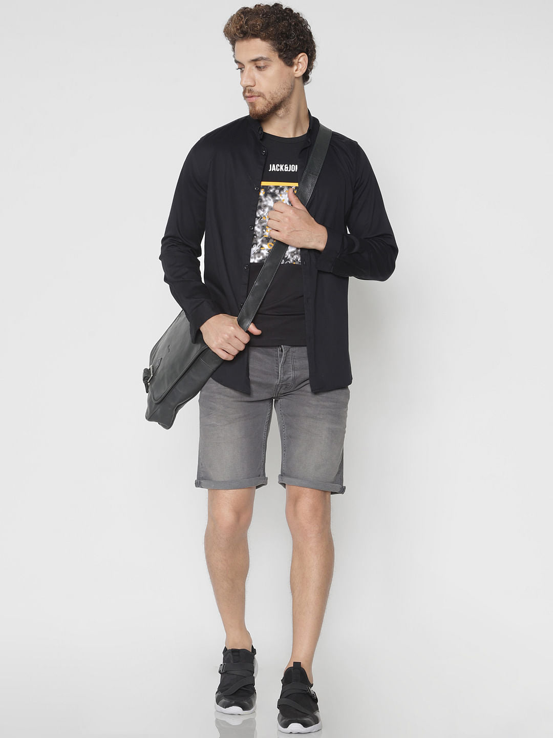 Black Graphic Print Crew Neck T-Shirt