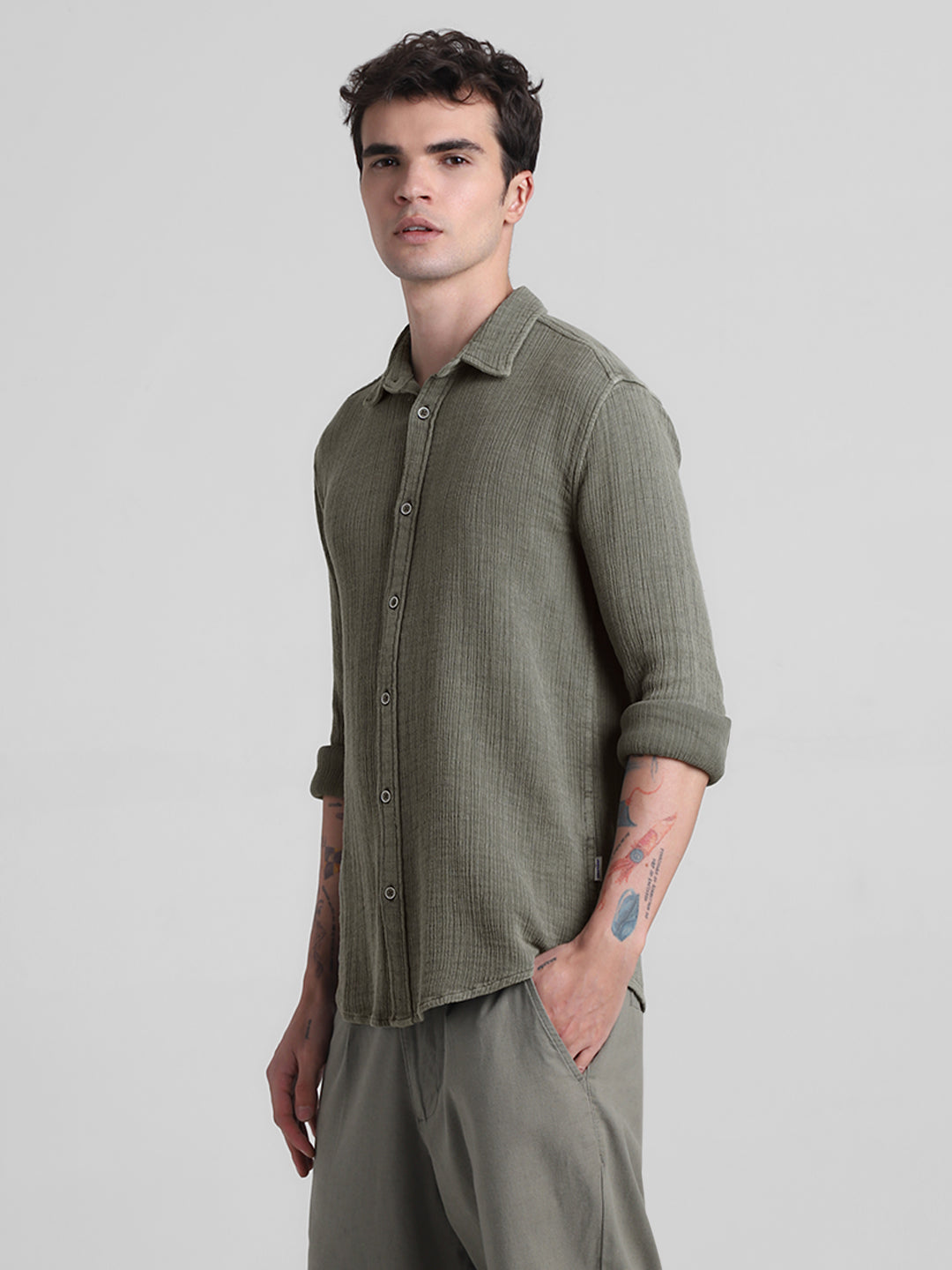 Men Ivy Green Textured Cotton Regular Fit Casual Shirt