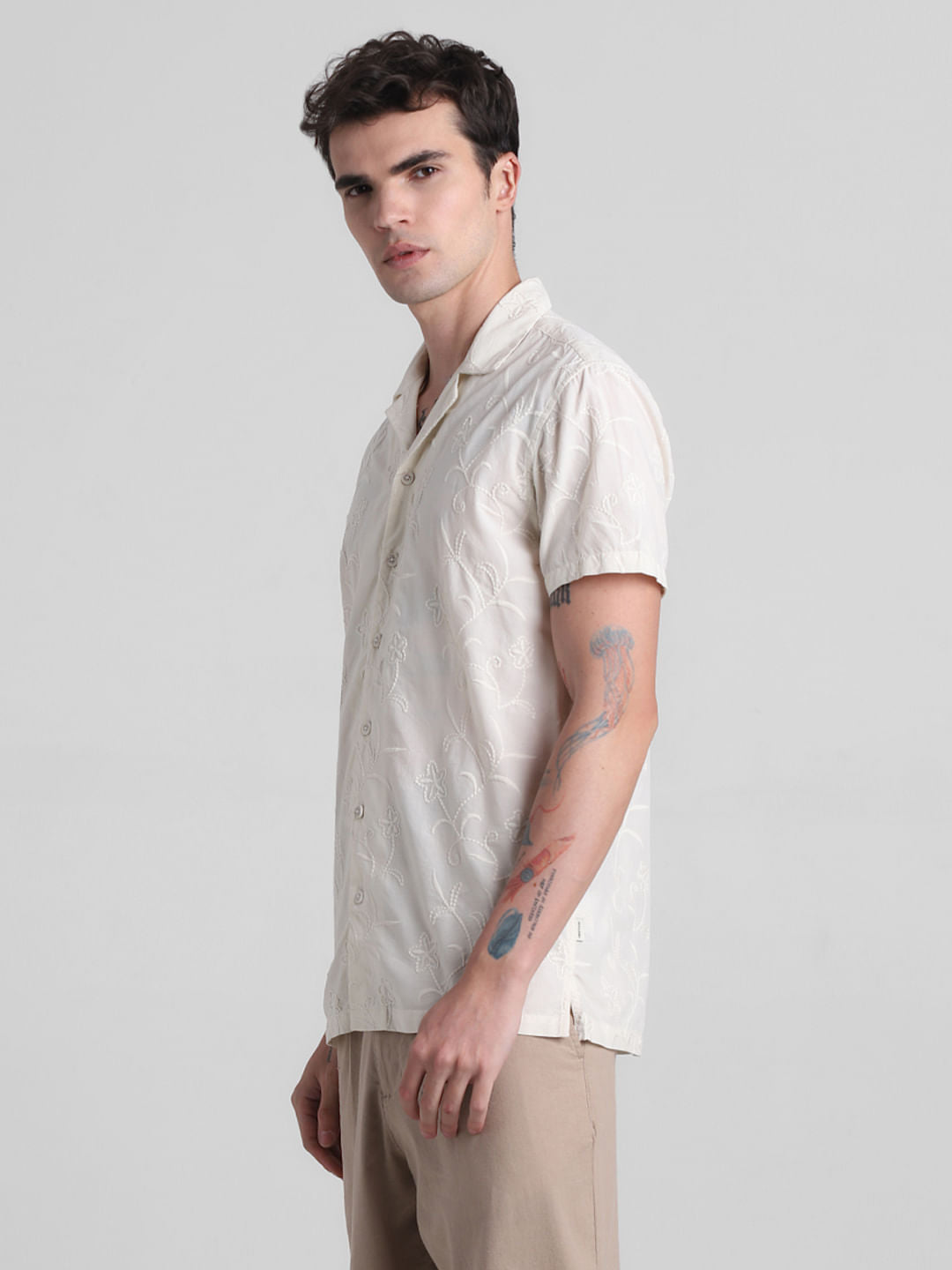 Off-White Embroidered Short Sleeves Shirt