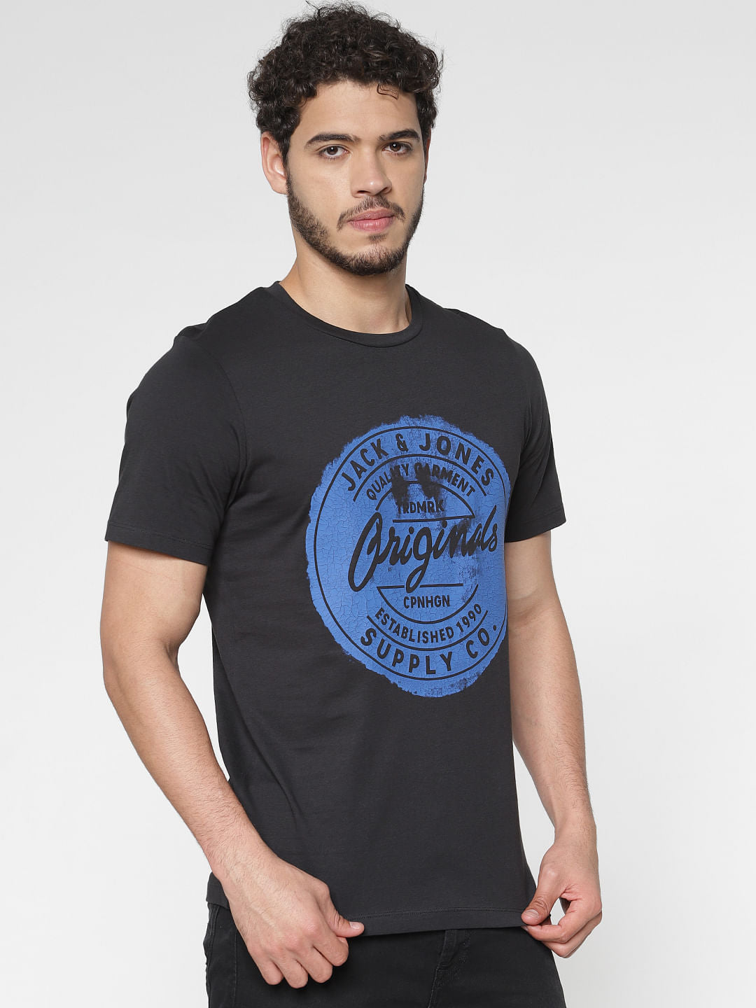 Black Chest Print Slim Fit Crew Neck T-Shirt