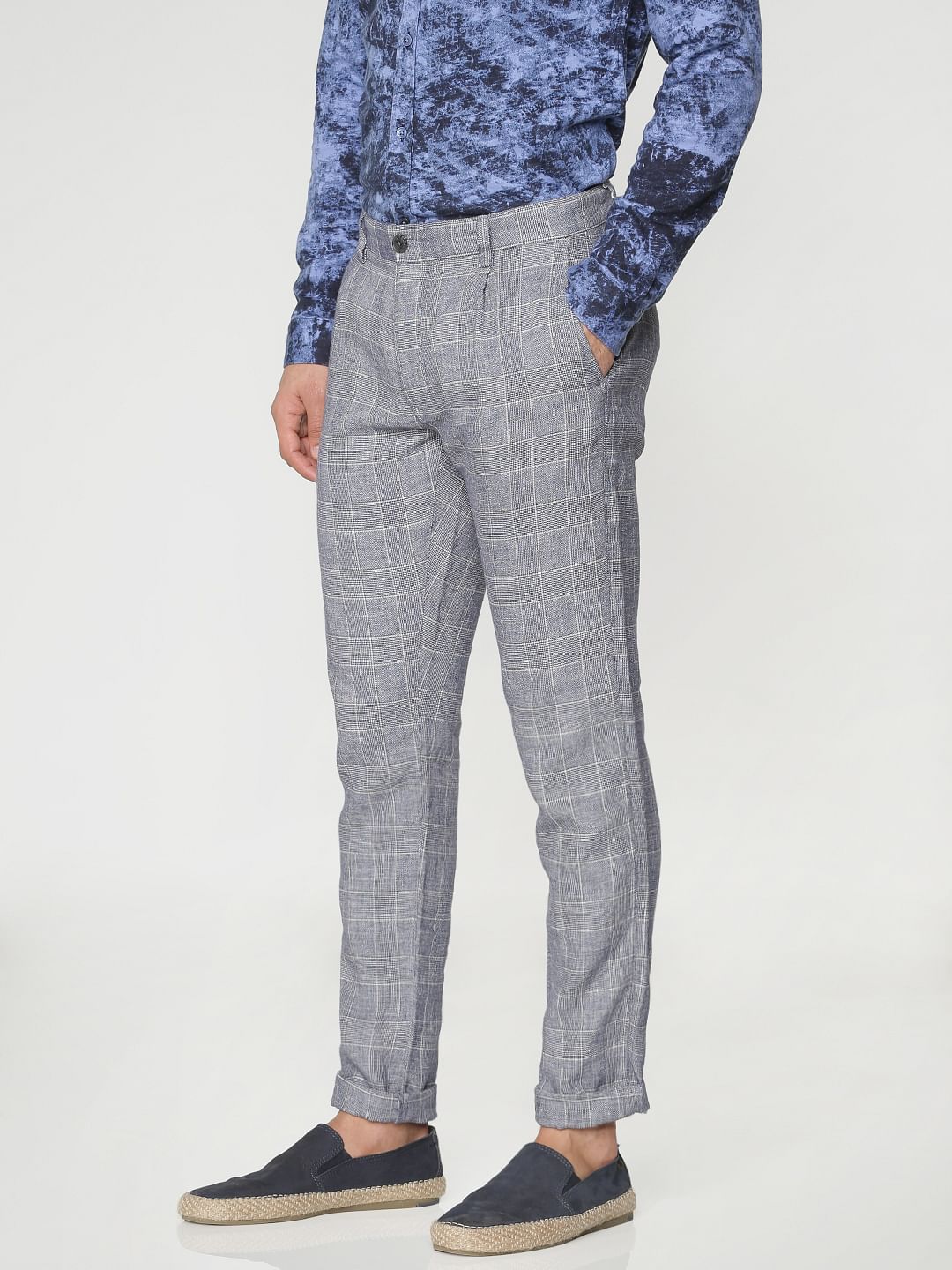 Grey Checks Pants