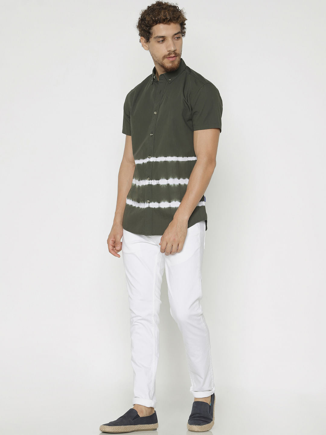 Green Printed Slim Fit Short Sleeves Shirt