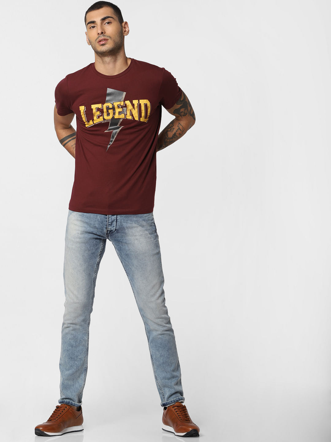 Burgundy Graphic Print Crew Neck T-shirt