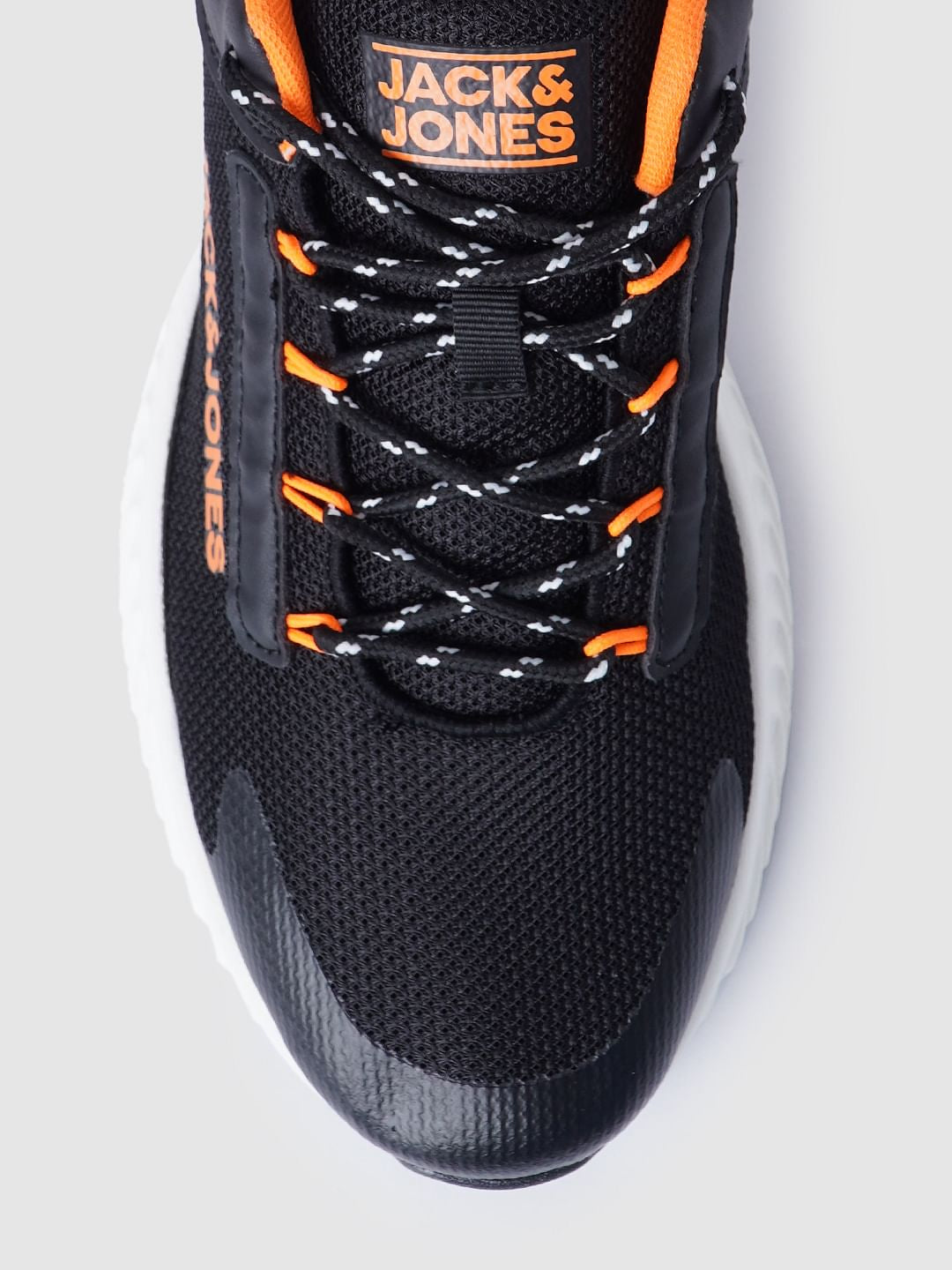 BLACK LACE-UP MESH SNEAKERS