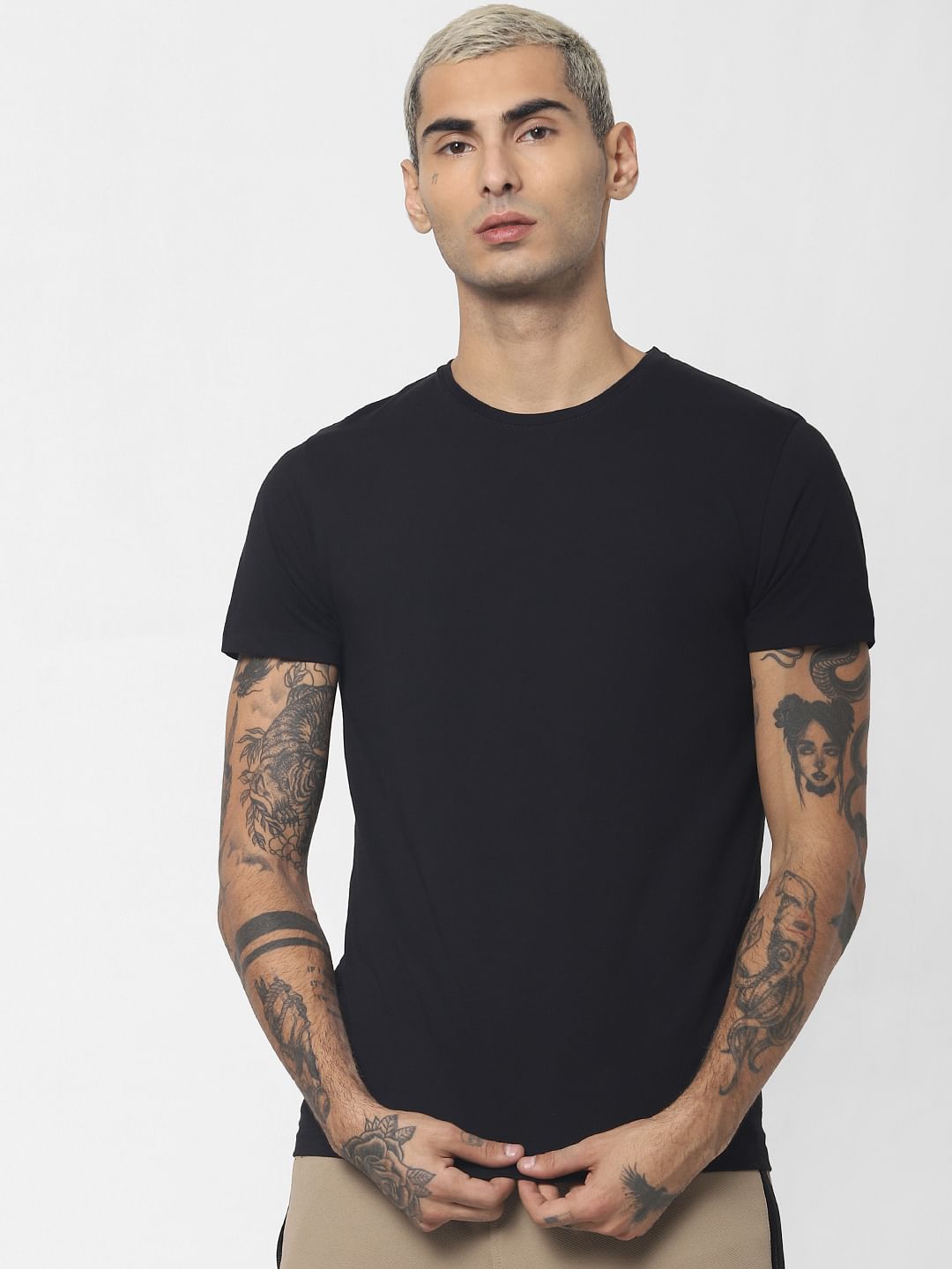 Black Crew Neck T-shirt