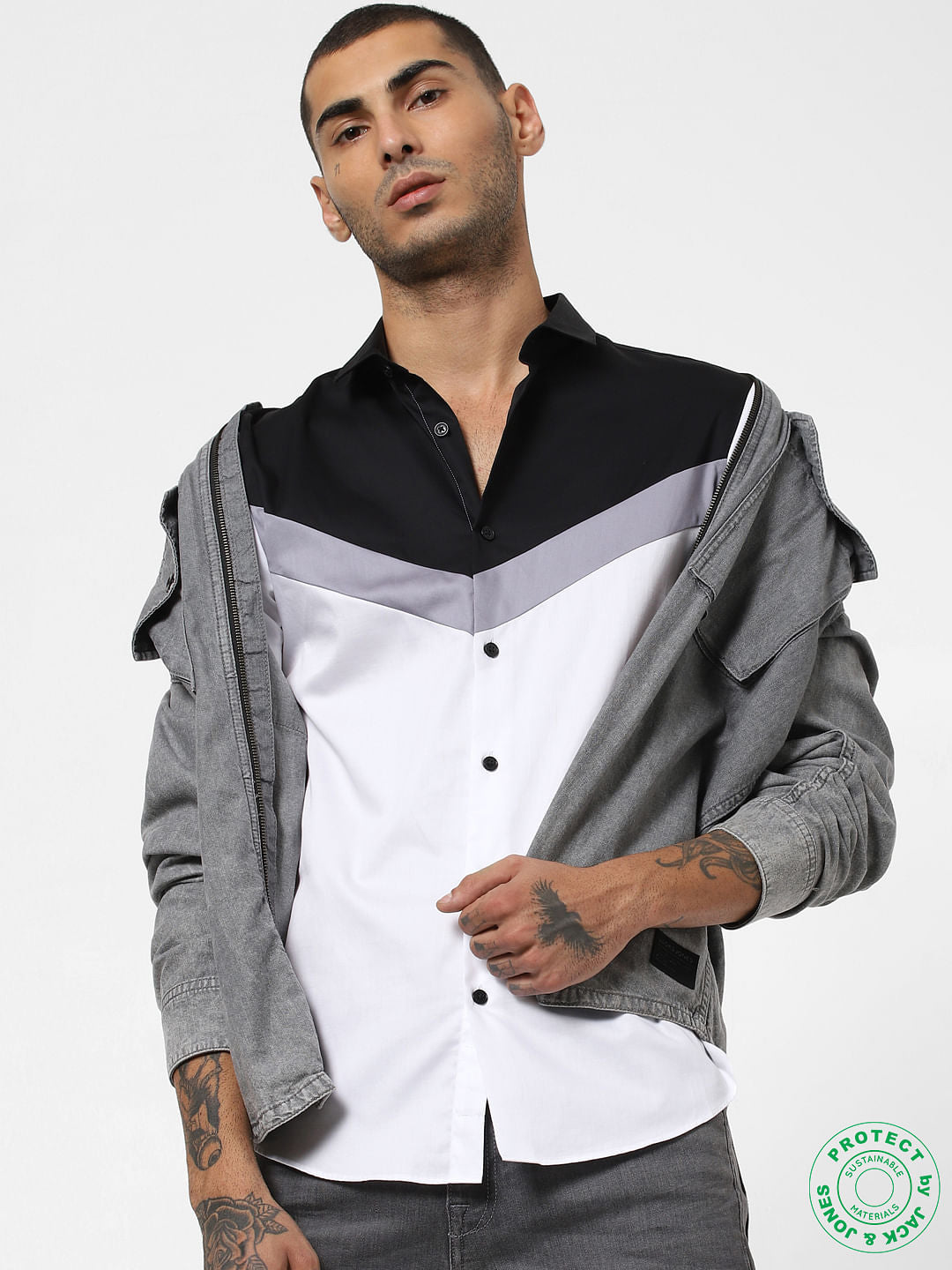 White Colourblocked Short Sleeves Shirt