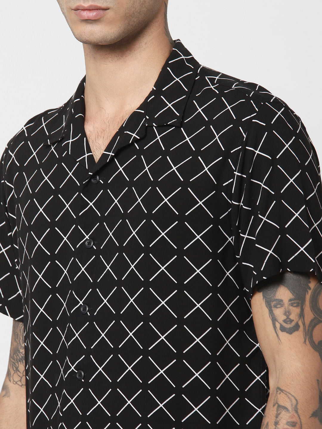 Black Printed Short Sleeves Shirt