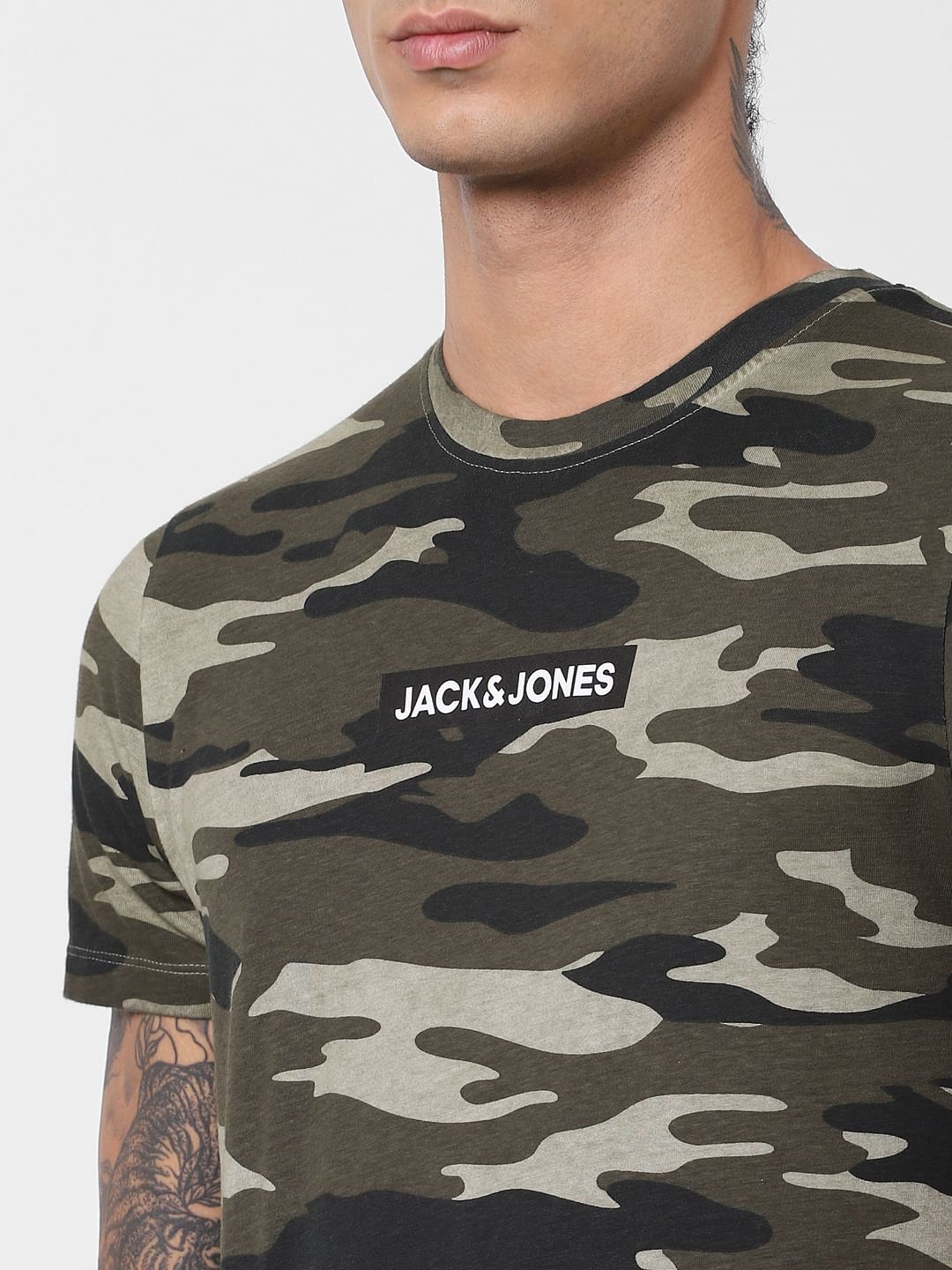 Green Camo Print Crew Neck T-shirt