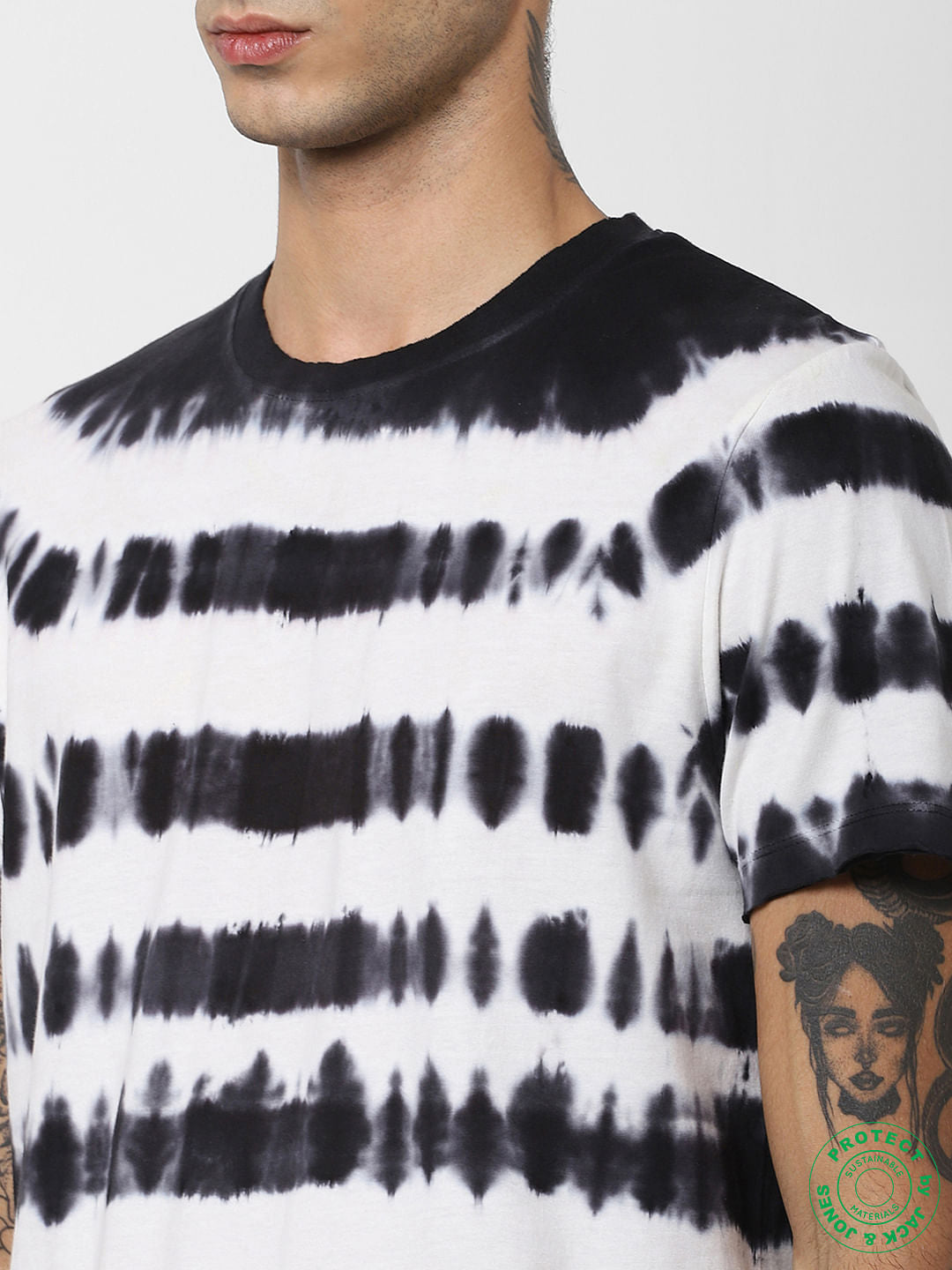 White Printed Crew Neck T-shirt