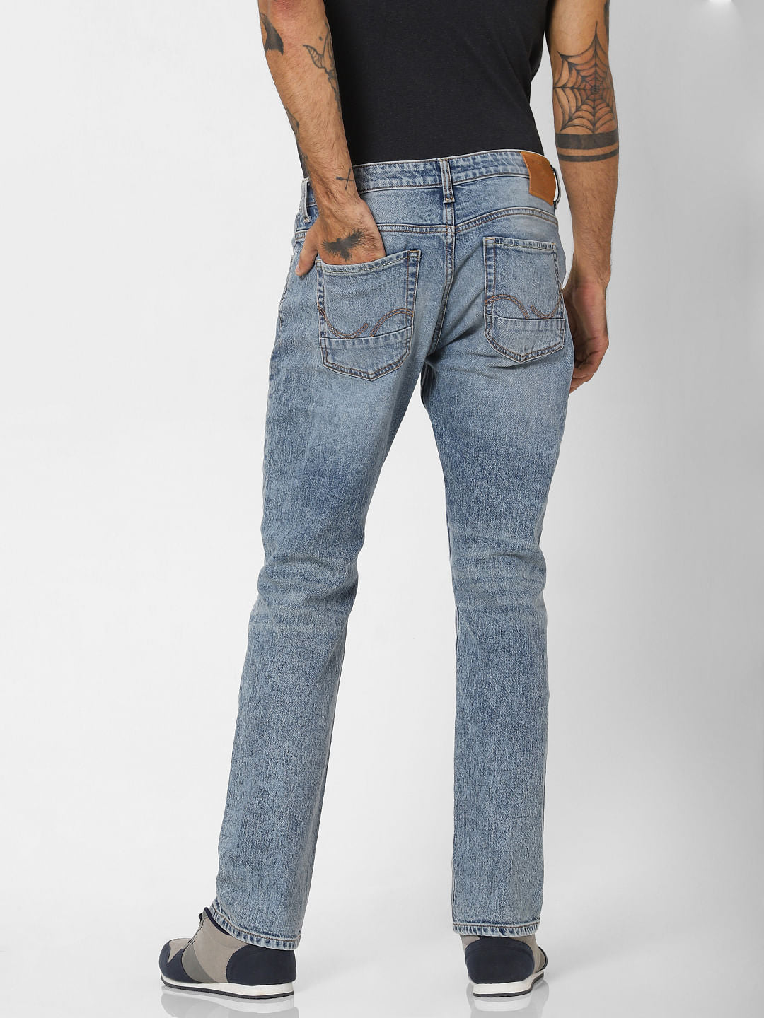 Light Blue Low Rise Washed Regular Fit Jeans