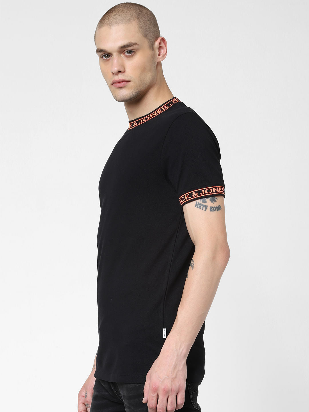 Black Contrast Text Tipping Crew Neck T-shirt