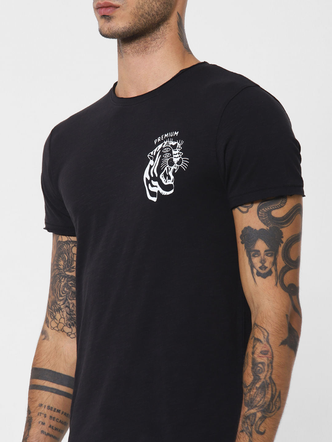 Black Tiger Print Crew Neck T-shirt