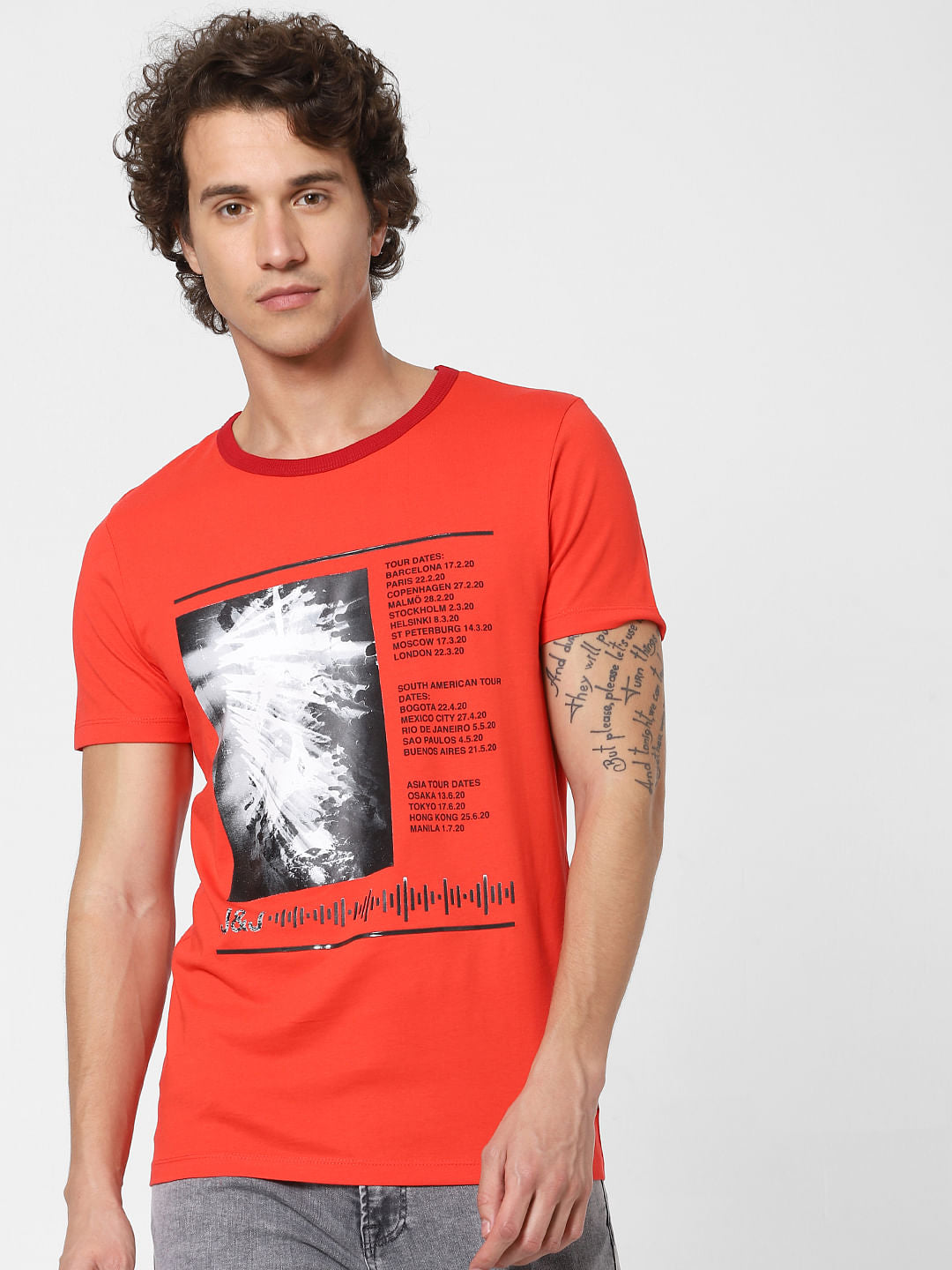 Red Graphic Print Crew Neck T-shirt