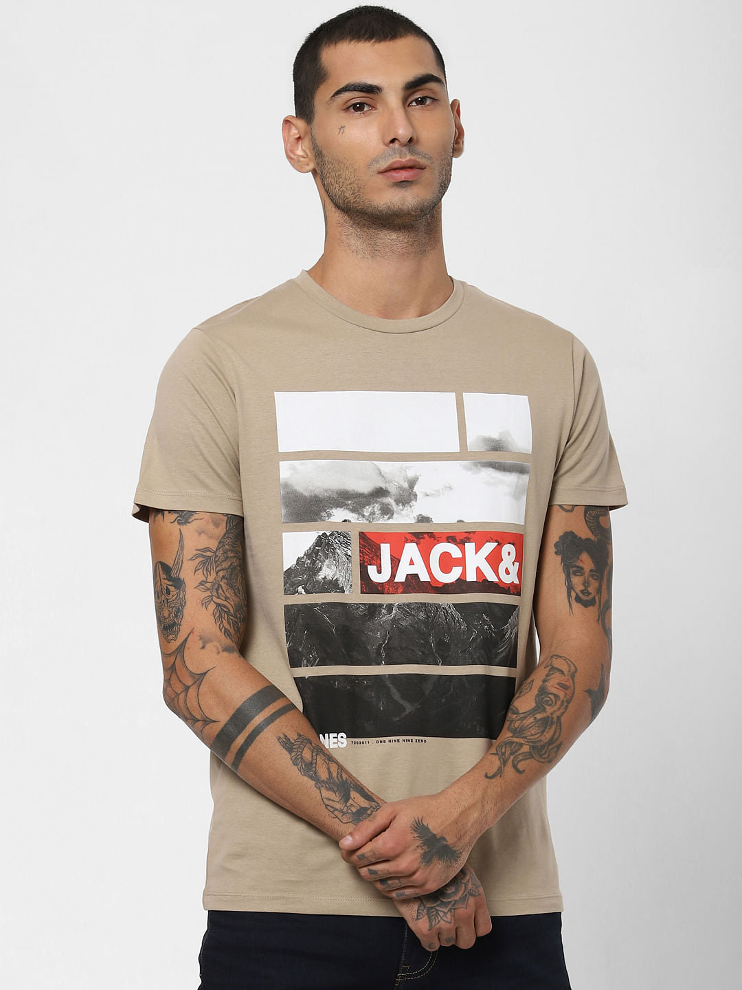 Brown Logo Patch Print T-shirt