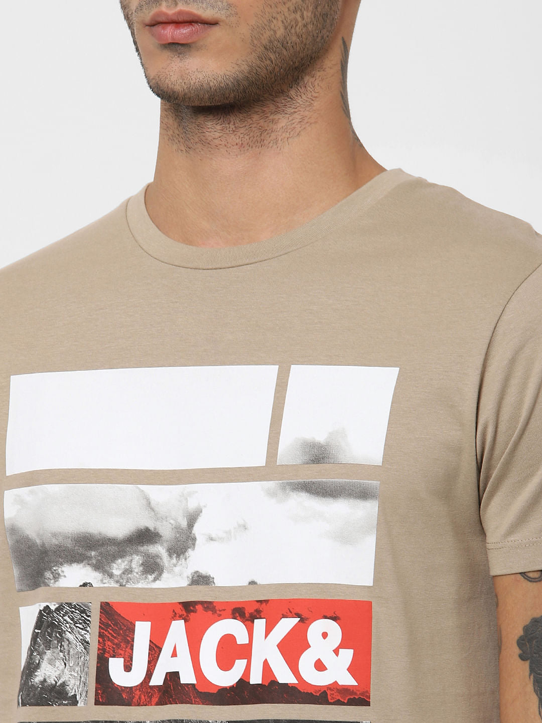 Brown Logo Patch Print T-shirt