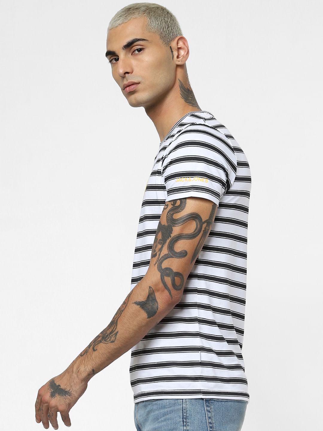 X Johnny Bravo White Striped Crew Neck T-shirt