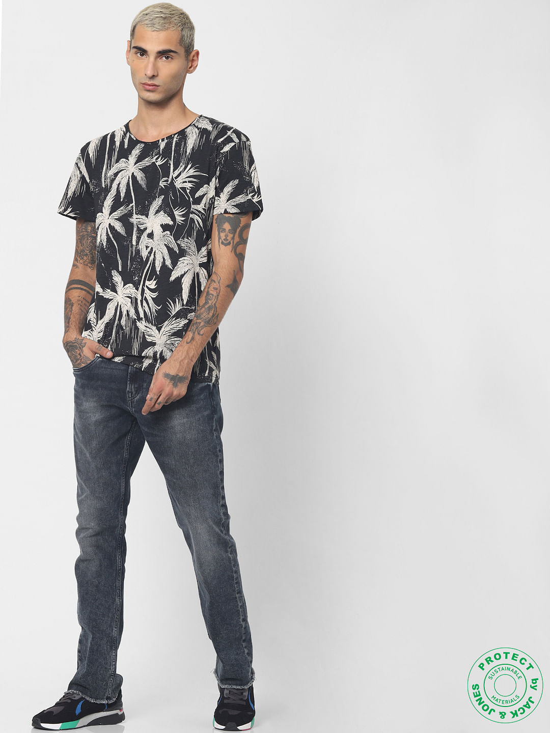 Black Tropical Print Crew Neck T-shirt