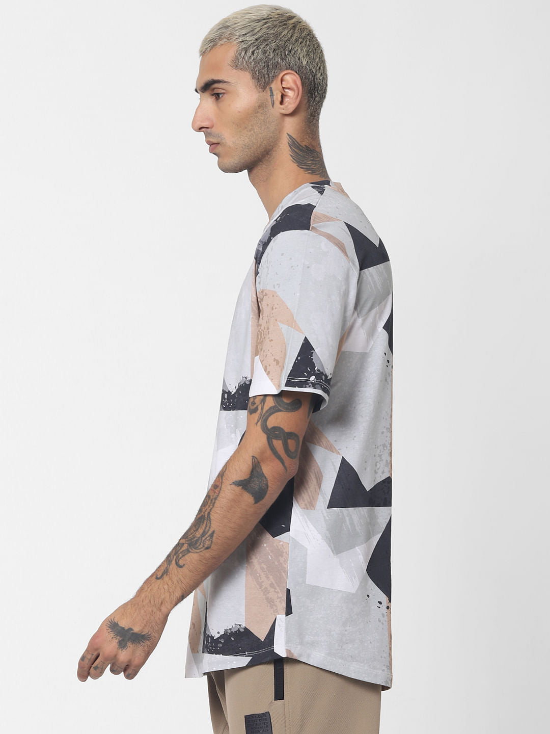 White Geometric Print Crew Neck T-shirt