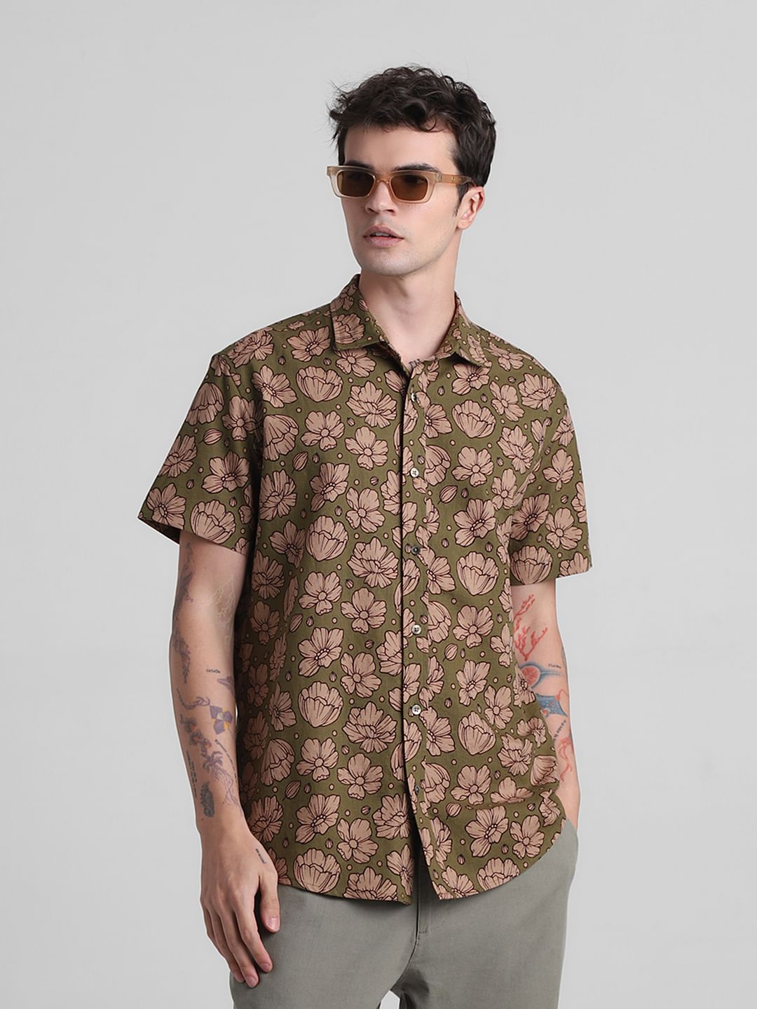 Green Floral Short Sleeves Shirt