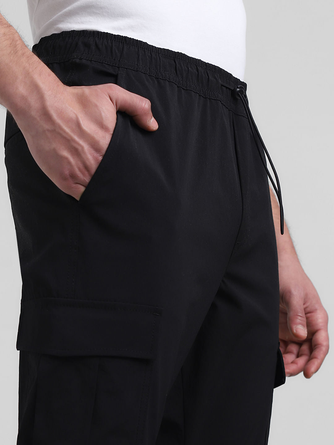 Black Mid Rise Slim Fit Cargos