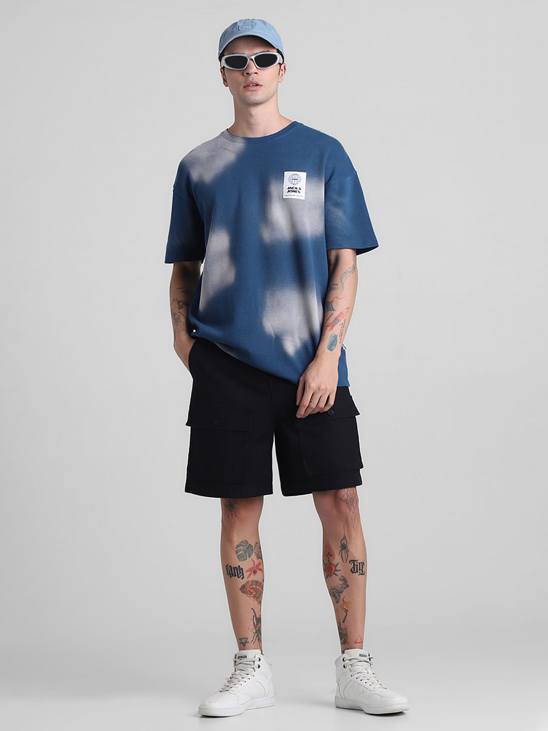 Black Low Rise Slim Fit Cargo Shorts