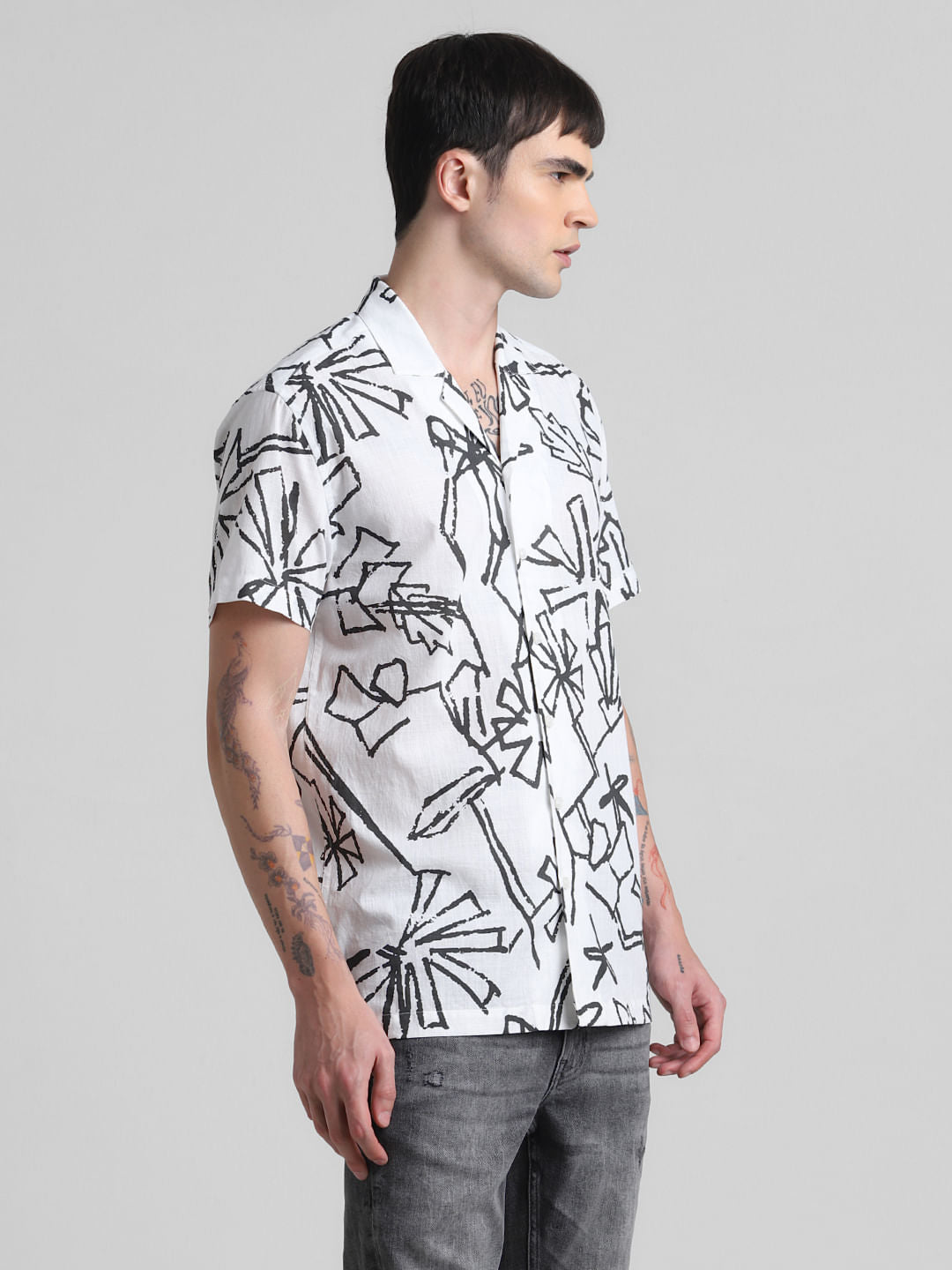 White Printed Short Sleeves Shirt