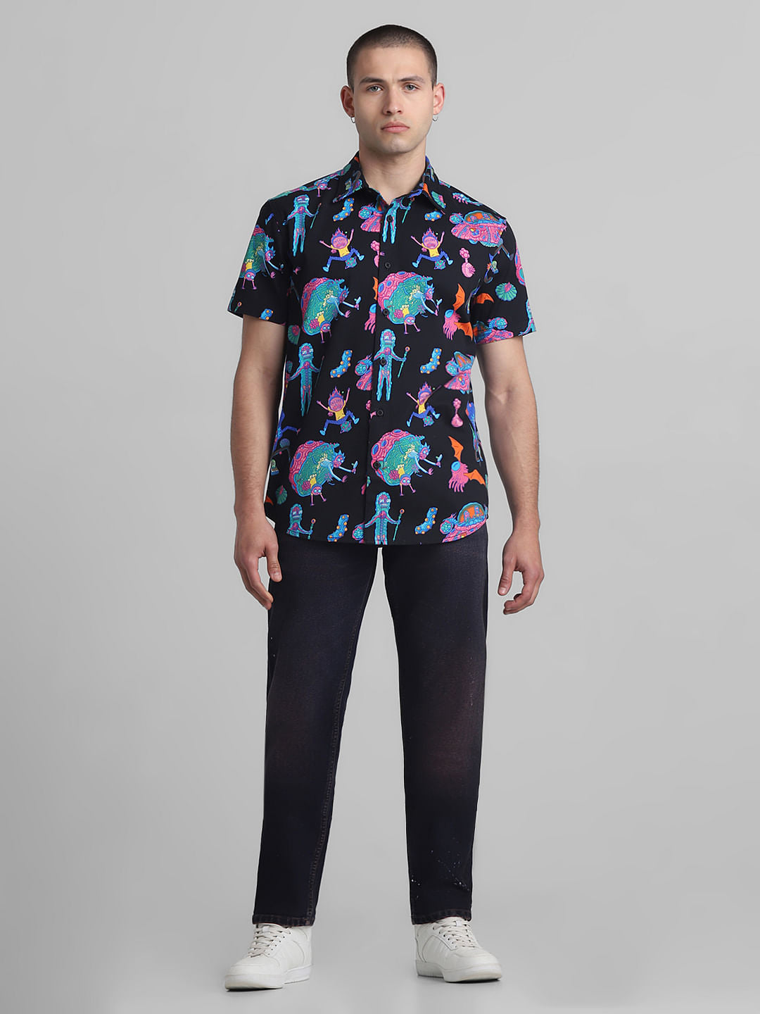 RICK & MORTY Black Printed Short Sleeves Shirt