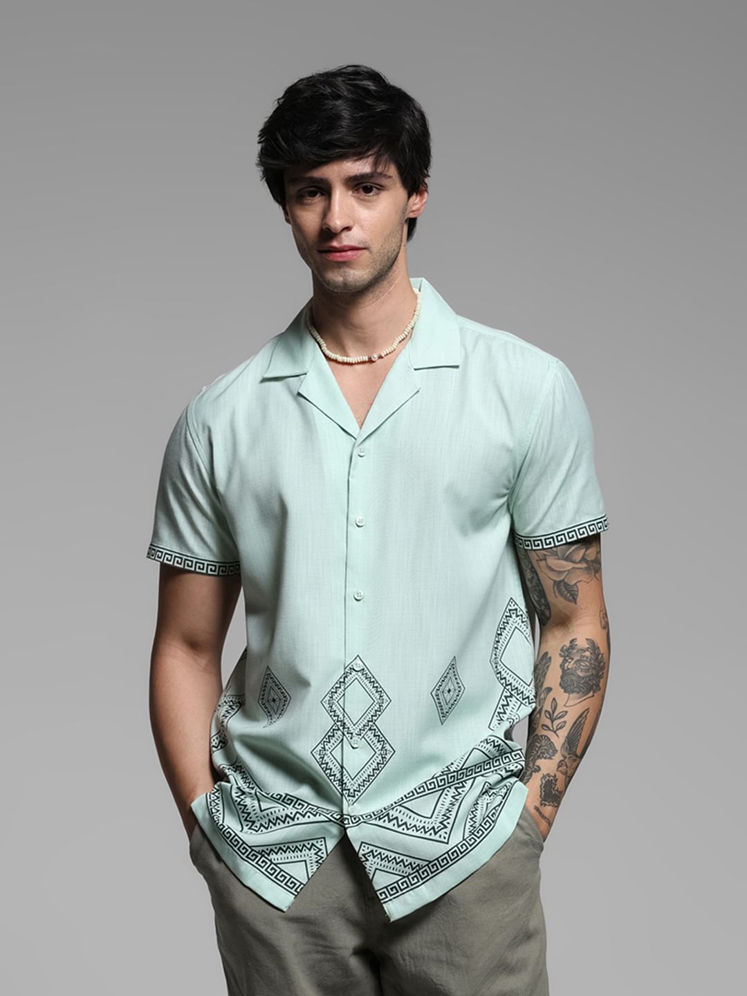 Green Abstract Print Short Sleeves Shirt