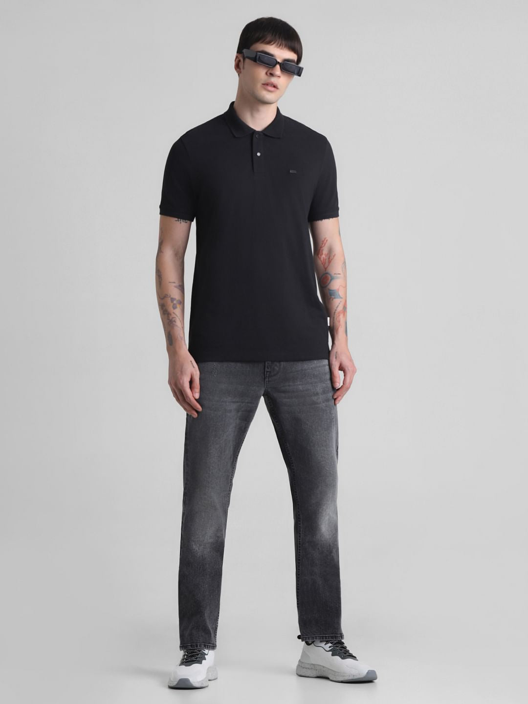 Black Mid Rise Clark Regular Fit Jeans