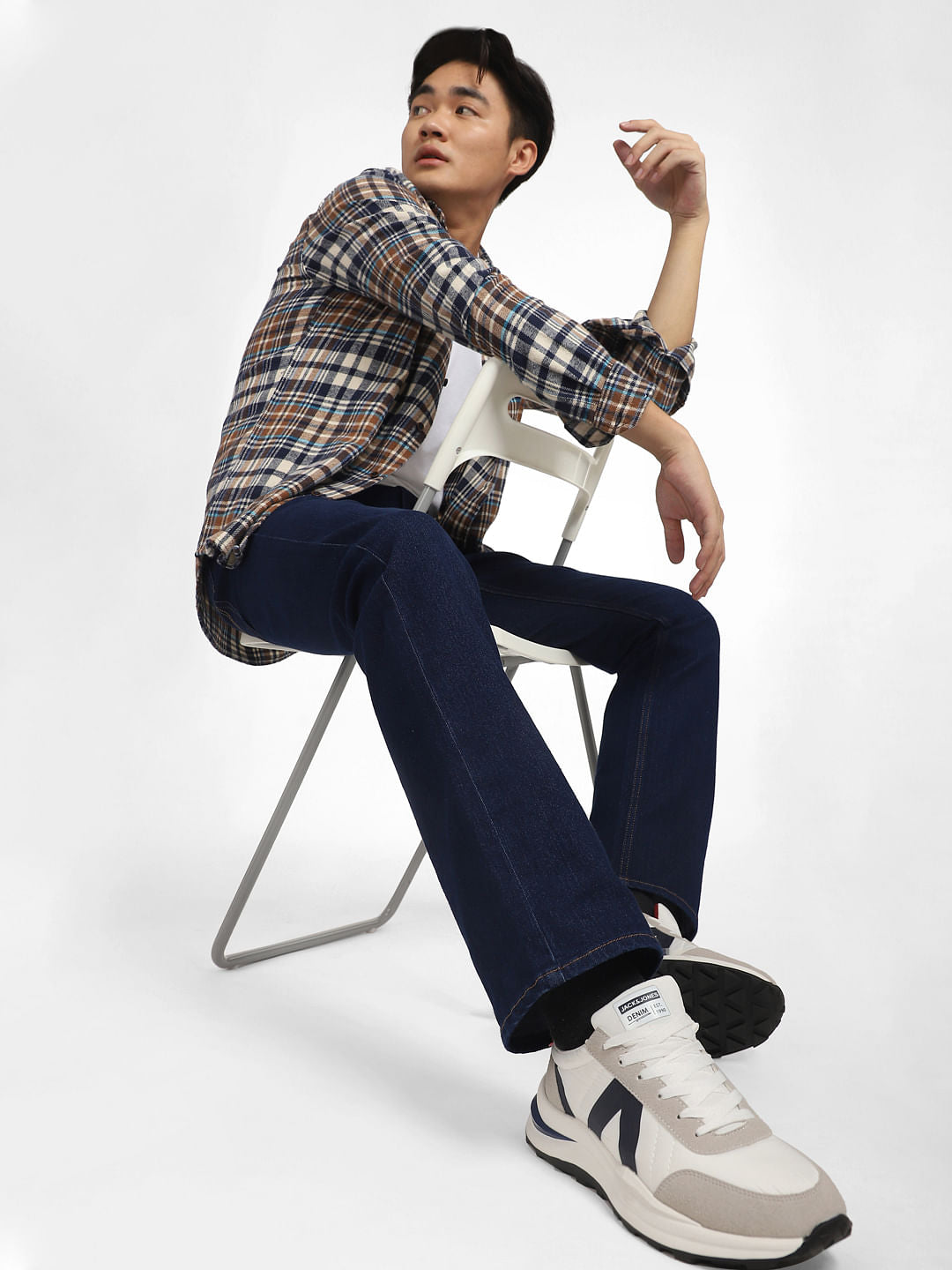 Dark Blue Mid Rise Clark Straight Fit Jeans