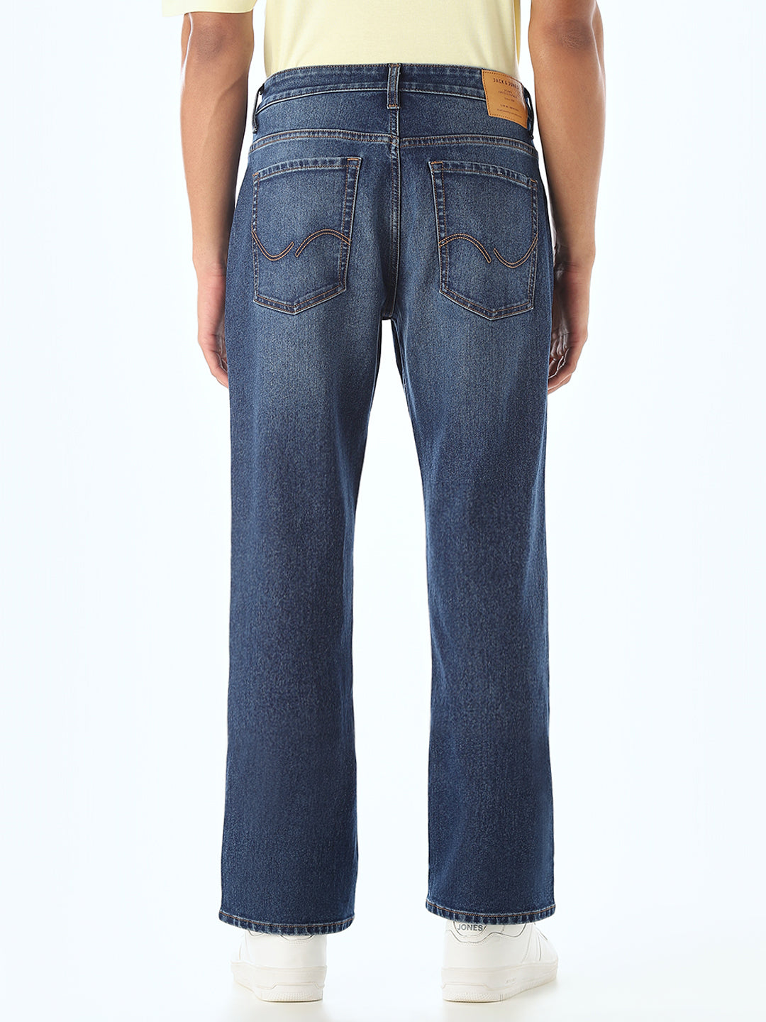 Men's Medium Blue Bootcut Stretch Jeans